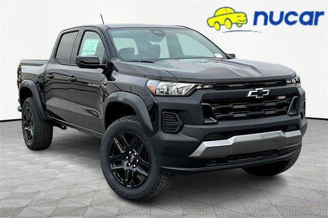 new 2024 Chevrolet Colorado car, priced at $40,380