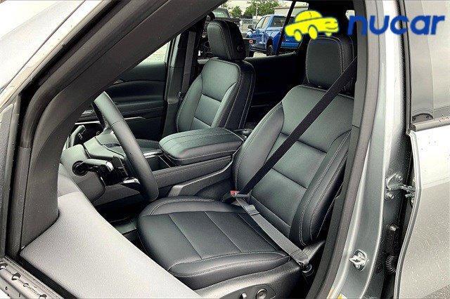new 2025 Chevrolet Traverse car, priced at $48,085
