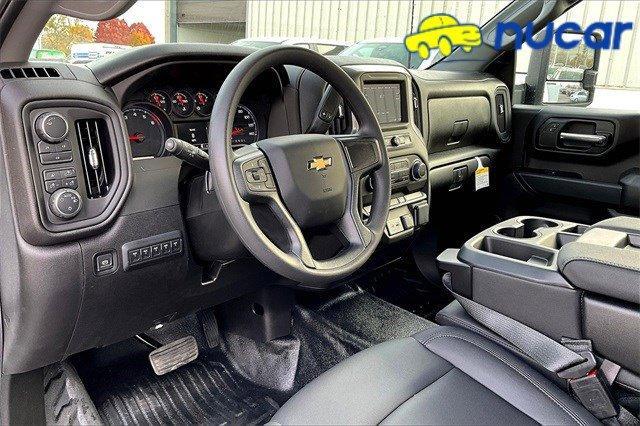 new 2025 Chevrolet Silverado 3500 car, priced at $52,143