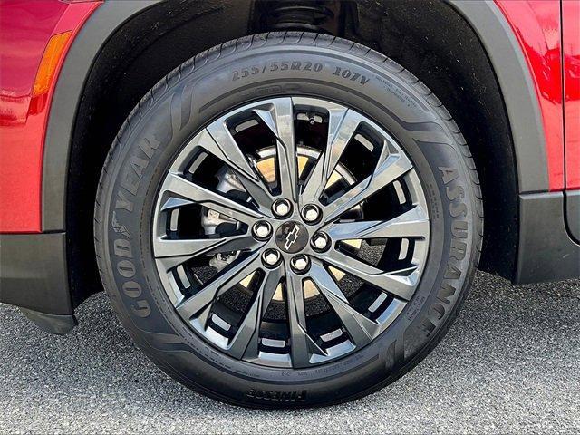 used 2023 Chevrolet Traverse car, priced at $36,292