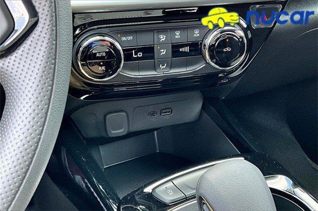 new 2025 Chevrolet Trax car, priced at $23,385