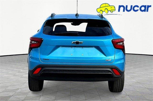 new 2025 Chevrolet Trax car, priced at $25,900