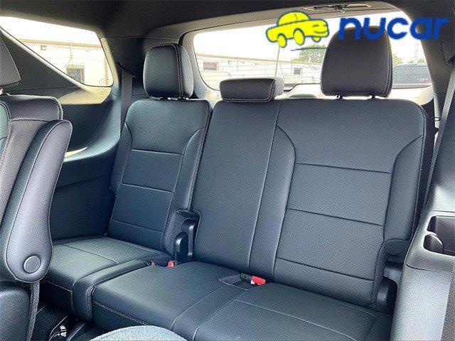 new 2025 Chevrolet Traverse car, priced at $48,425