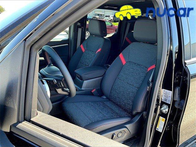 new 2025 Chevrolet Colorado car, priced at $47,160