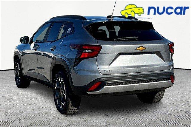 new 2025 Chevrolet Trax car, priced at $24,525