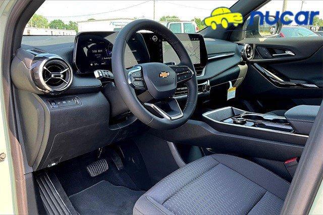 new 2026 Chevrolet Equinox car, priced at $32,530