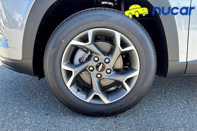 new 2025 Chevrolet Trax car, priced at $25,670