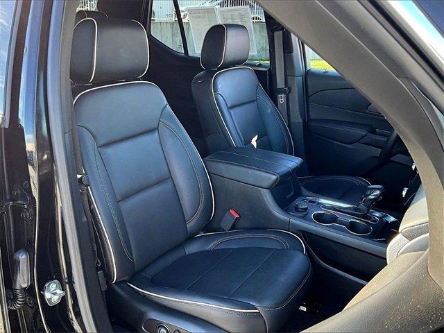 used 2023 Chevrolet Traverse car, priced at $35,590