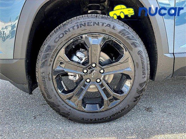 new 2026 Chevrolet Equinox car, priced at $30,275