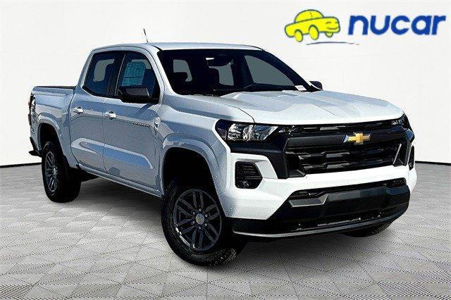 new 2024 Chevrolet Colorado car, priced at $40,315