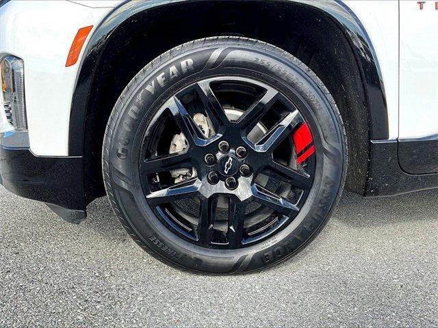 used 2023 Chevrolet Traverse car, priced at $33,248