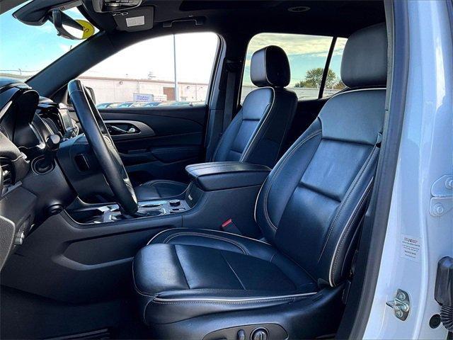 used 2023 Chevrolet Traverse car, priced at $33,248