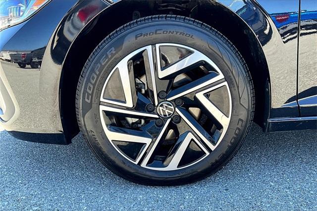 used 2023 Volkswagen Jetta car, priced at $22,925