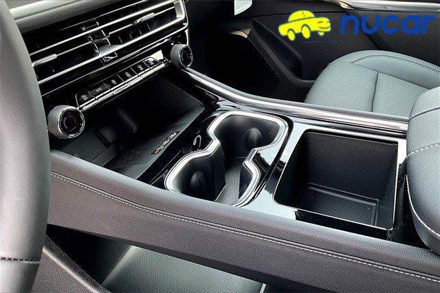 new 2026 Chevrolet Traverse car, priced at $46,930