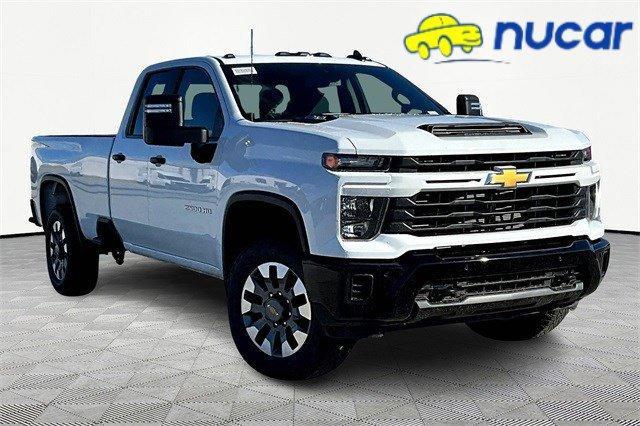 new 2025 Chevrolet Silverado 2500 car, priced at $56,800