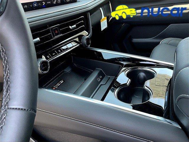 new 2025 Chevrolet Suburban car, priced at $89,270