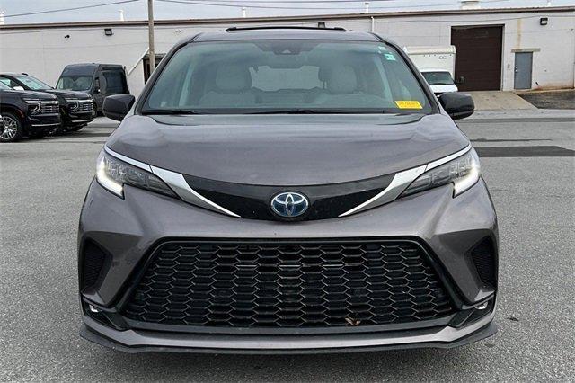 used 2022 Toyota Sienna car, priced at $43,989