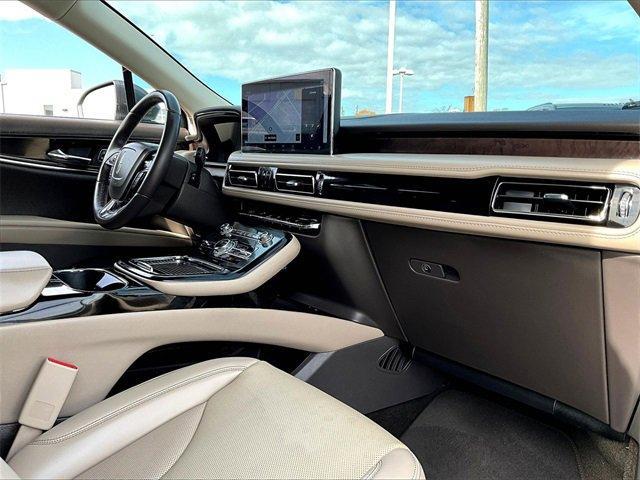 used 2023 Lincoln Nautilus car, priced at $35,578