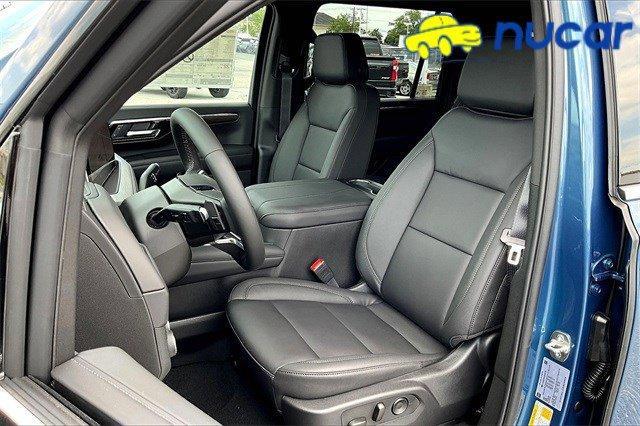 new 2025 Chevrolet Suburban car, priced at $76,439