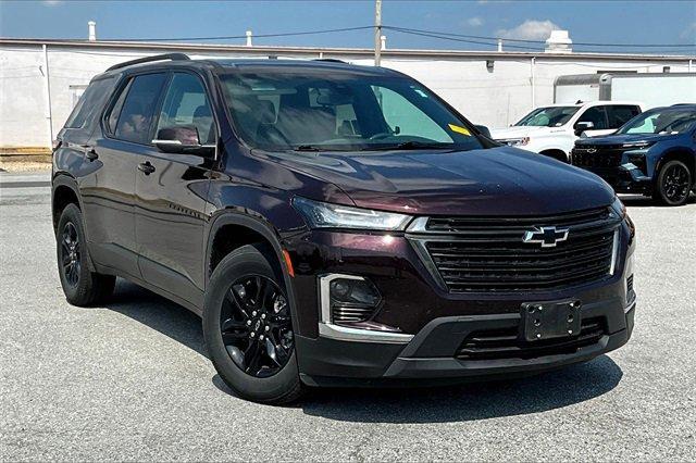 used 2022 Chevrolet Traverse car, priced at $31,275
