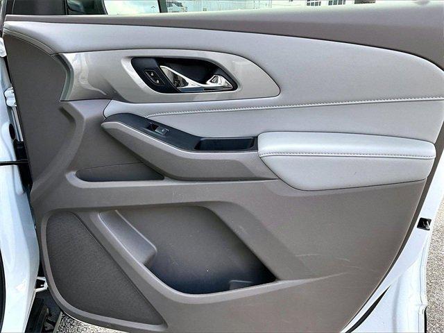 used 2021 Chevrolet Traverse car, priced at $21,805