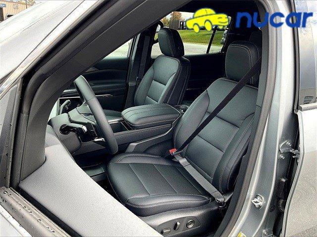 new 2026 Chevrolet Traverse car, priced at $41,735