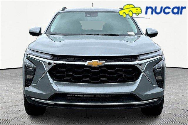 new 2025 Chevrolet Trax car, priced at $23,385