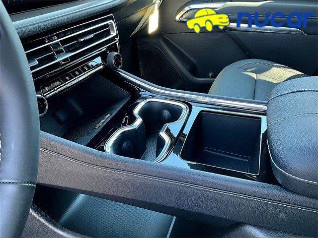 new 2025 Chevrolet Traverse car, priced at $45,365