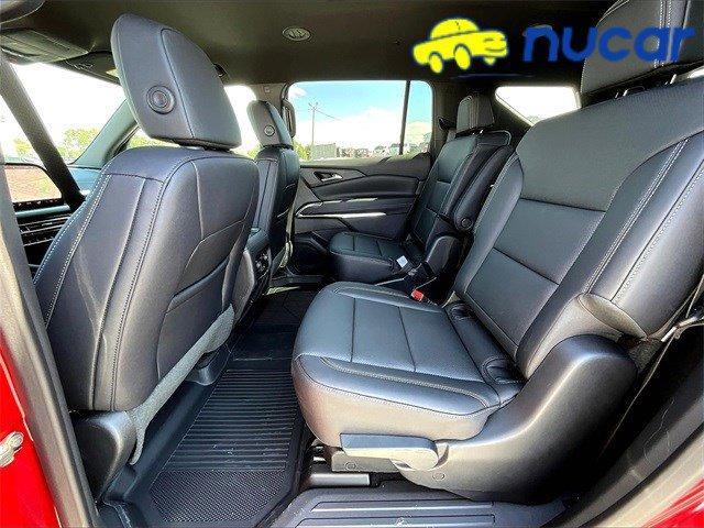 new 2025 Chevrolet Traverse car, priced at $45,365