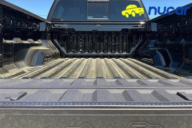 new 2025 Chevrolet Colorado car, priced at $44,615