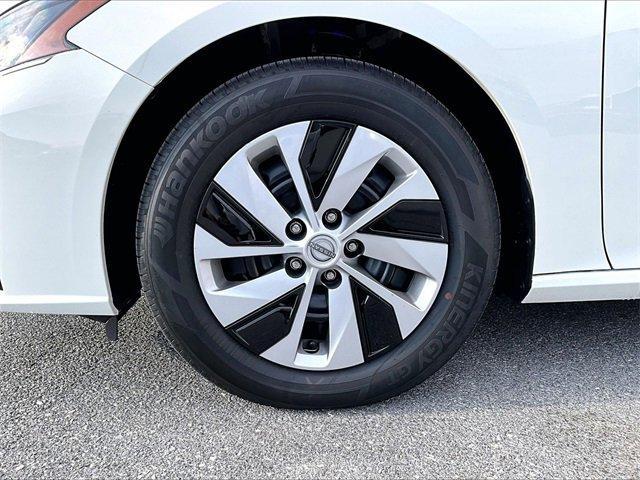 used 2025 Nissan Altima car, priced at $21,726