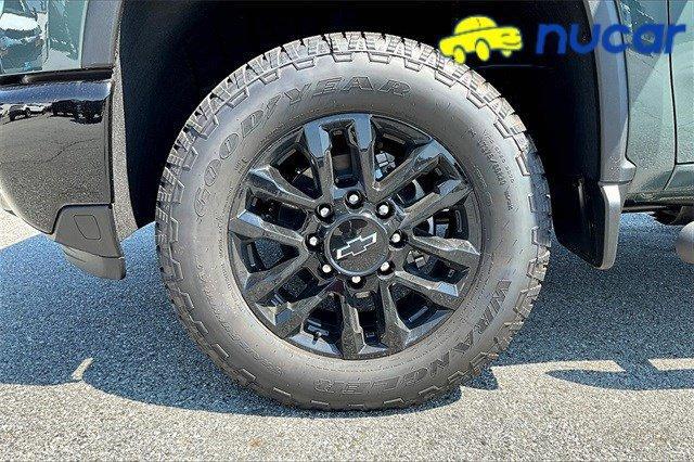 new 2025 Chevrolet Silverado 2500 car, priced at $66,104