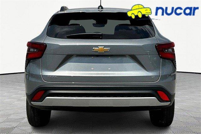 new 2025 Chevrolet Trax car, priced at $23,385