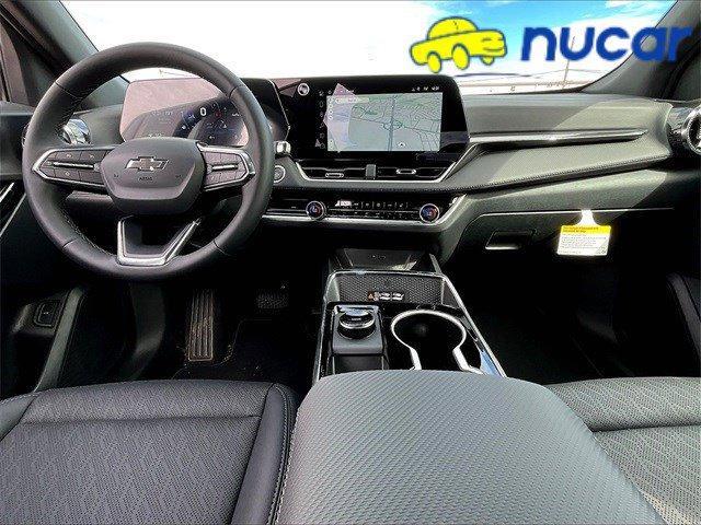 new 2026 Chevrolet Equinox car, priced at $32,285