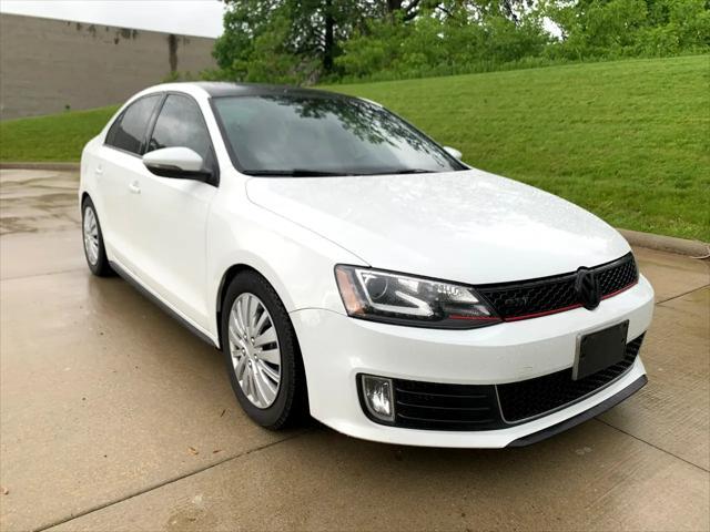 used 2015 Volkswagen Jetta car, priced at $9,200