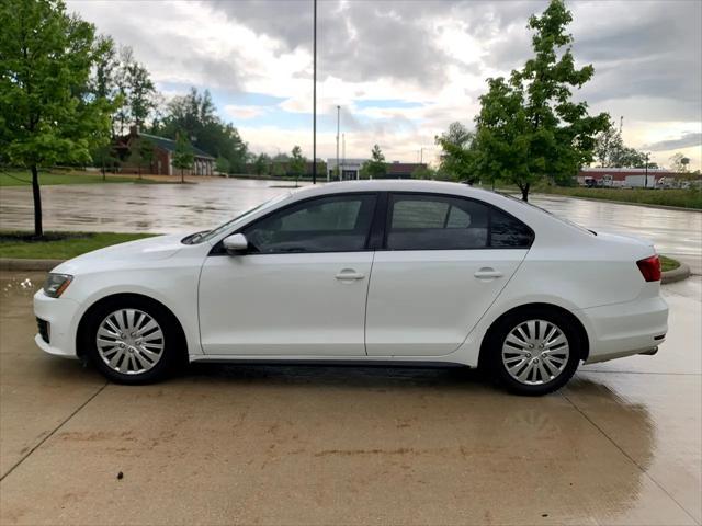 used 2015 Volkswagen Jetta car, priced at $9,200