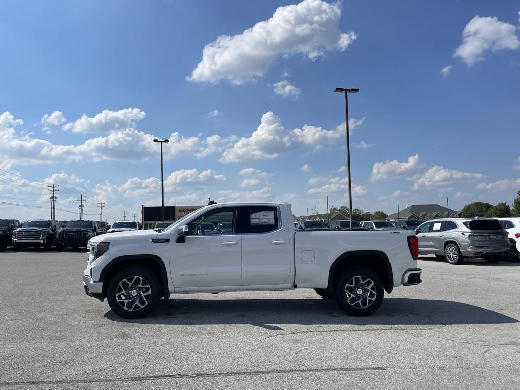 new 2026 GMC Sierra 1500 car, priced at $47,530