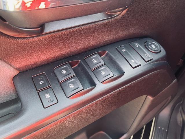 used 2018 Chevrolet Silverado 1500 car, priced at $27,300