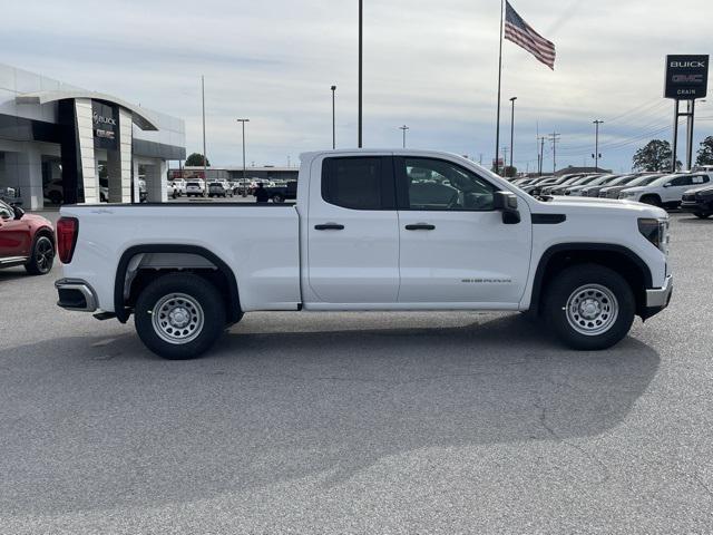 new 2025 GMC Sierra 1500 car, priced at $49,820