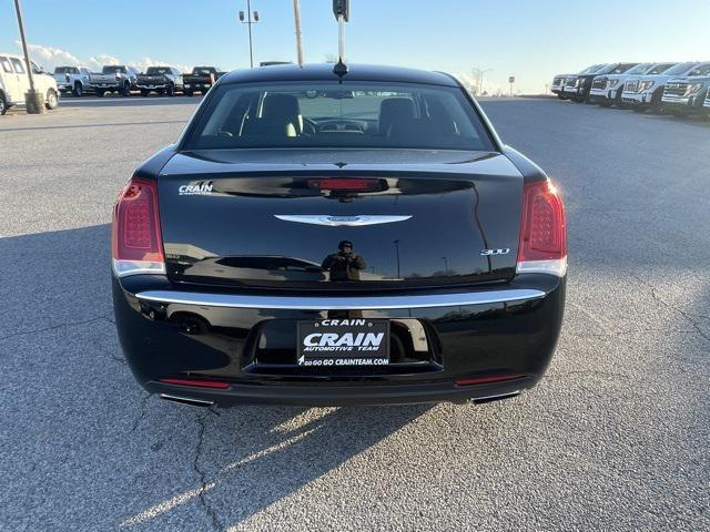 used 2021 Chrysler 300 car, priced at $21,235