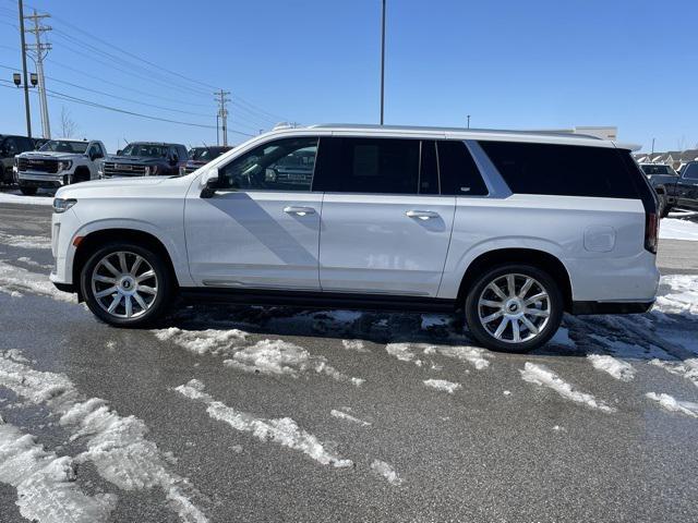 used 2021 Cadillac Escalade ESV car, priced at $65,300