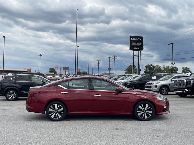 used 2022 Nissan Altima car, priced at $21,875