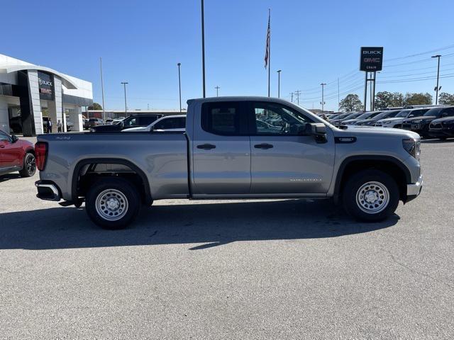 new 2025 GMC Sierra 1500 car, priced at $43,430