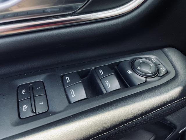 used 2023 GMC Yukon car, priced at $51,999