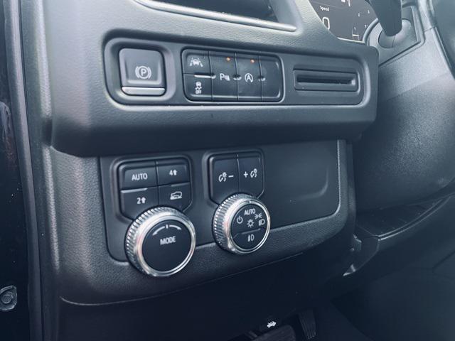 used 2023 GMC Yukon car, priced at $51,999