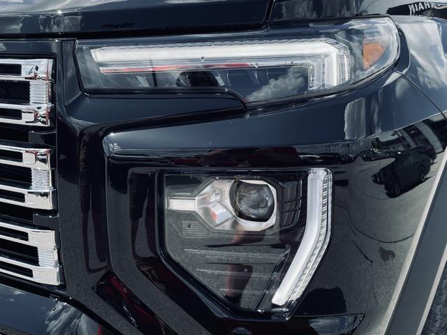 new 2025 GMC Canyon car, priced at $53,668