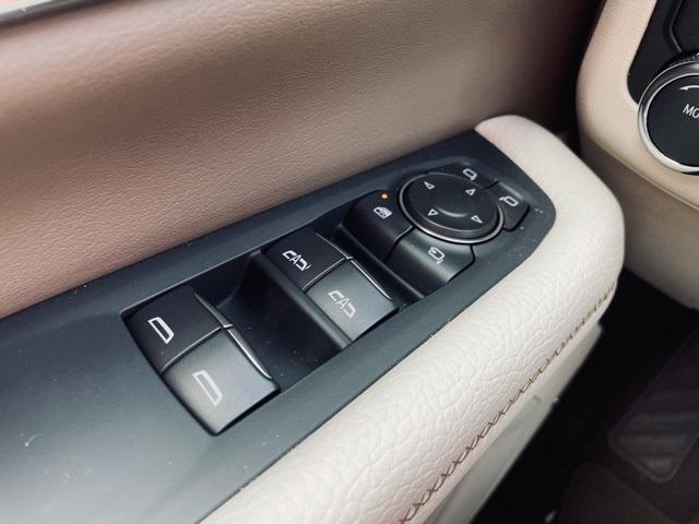 used 2025 GMC Yukon XL car, priced at $91,777