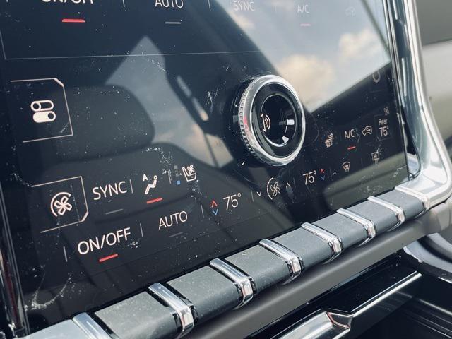 used 2025 GMC Yukon XL car, priced at $91,777