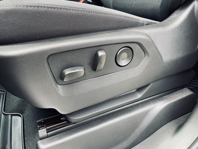 new 2026 GMC Sierra 1500 car, priced at $51,925