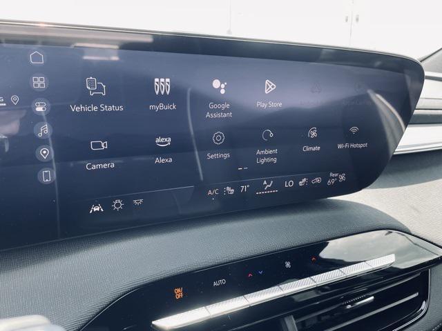 new 2025 Buick Enclave car, priced at $46,372